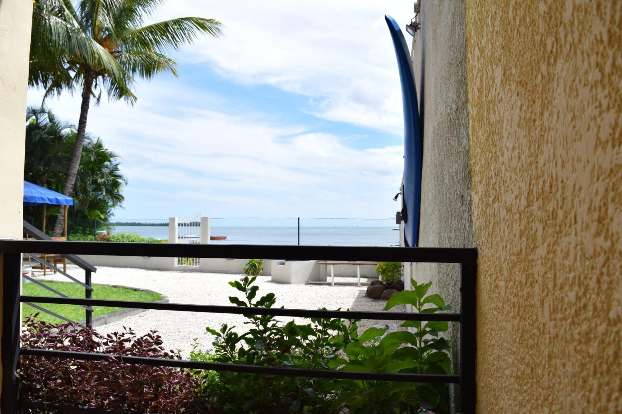 Baywatch Apartment La Gaulette Ngoại thất bức ảnh
