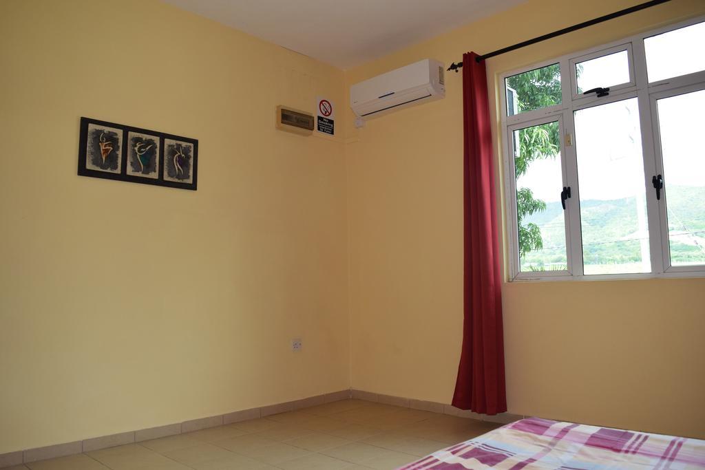 Baywatch Apartment La Gaulette Ngoại thất bức ảnh