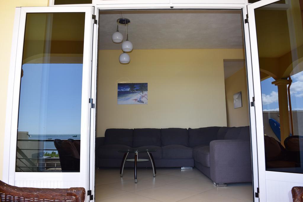 Baywatch Apartment La Gaulette Ngoại thất bức ảnh