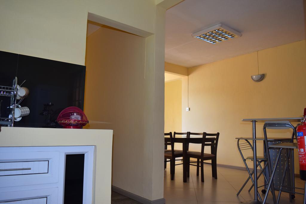 Baywatch Apartment La Gaulette Ngoại thất bức ảnh