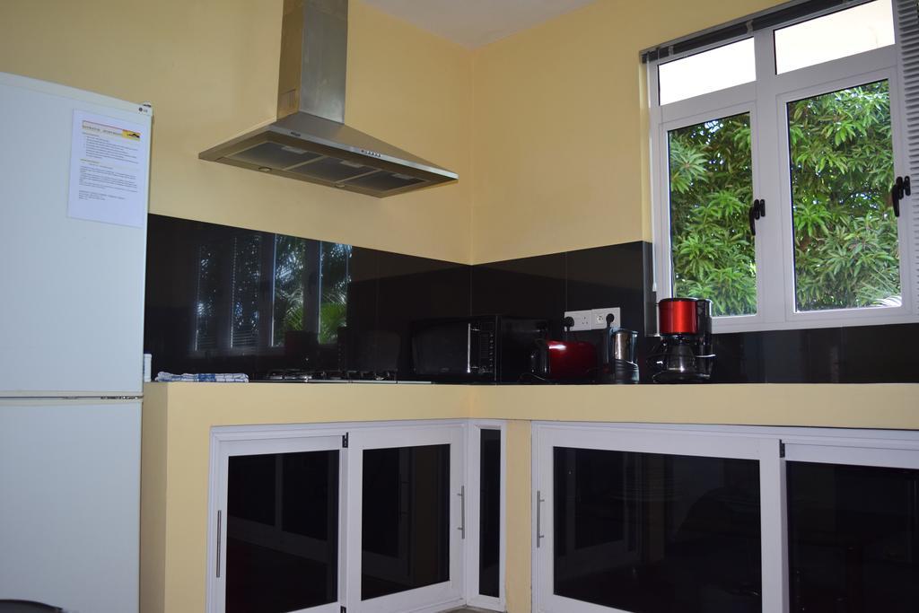 Baywatch Apartment La Gaulette Ngoại thất bức ảnh